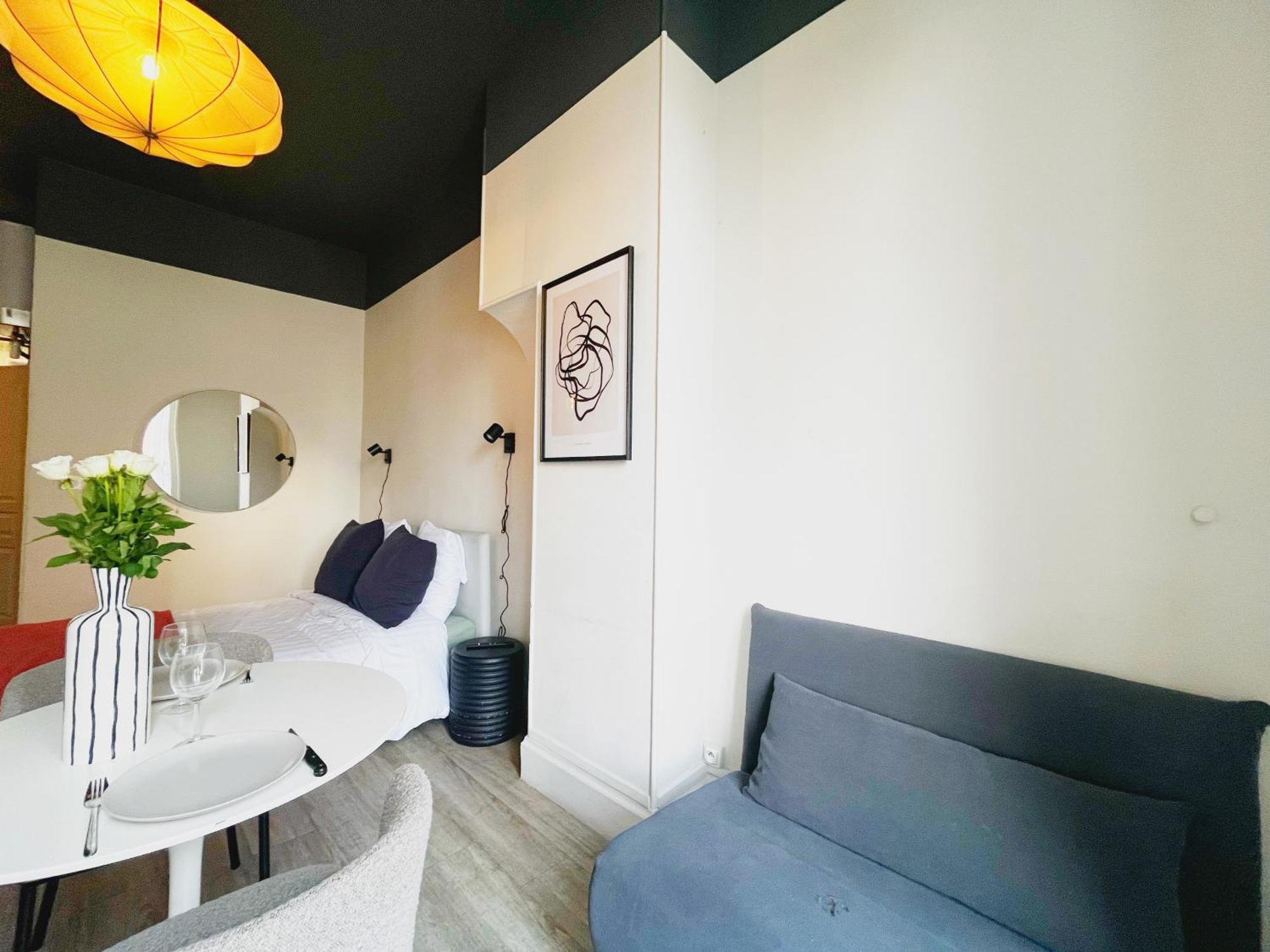 Suite Opium Лион Екстериор снимка